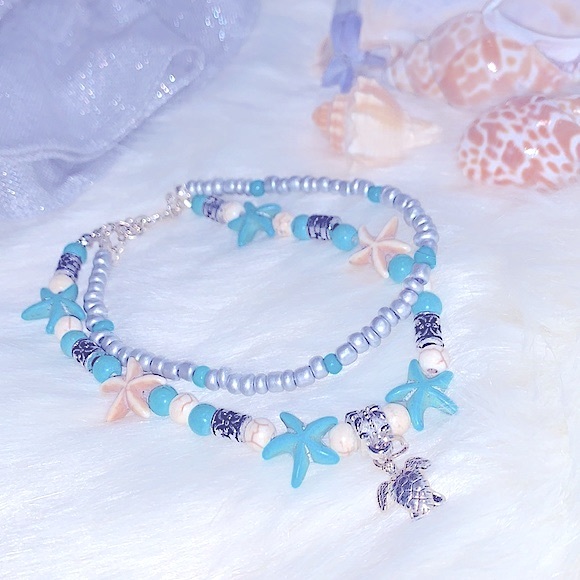 Beach Vibes Beaded Double Layered Turquoise StarFish & SeaTurtle Charm Bracelet - Picture 7 of 13